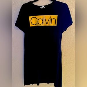 Blue what are you doing Calvin Klein mid length summer dress
